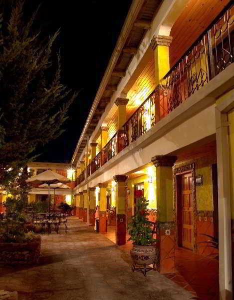 Plaza Mexicana Margarita'S Creel Dış mekan fotoğraf
