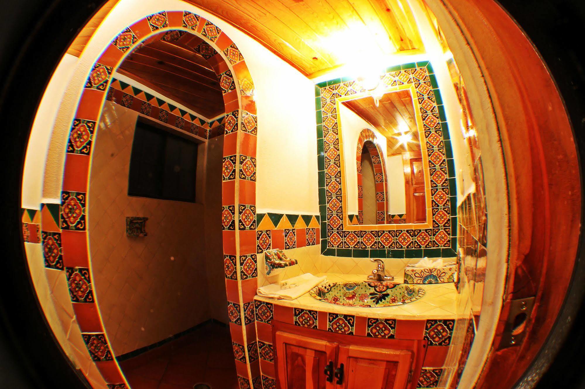 Plaza Mexicana Margarita'S Creel Dış mekan fotoğraf